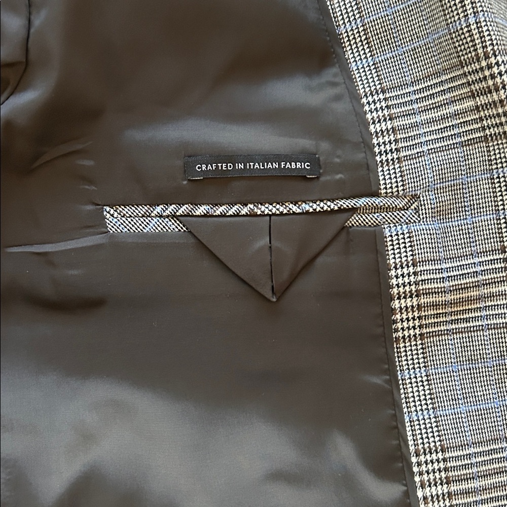 Madewell- The “perfect blazer” in grey/blue plaid - Picture 10 of 11